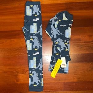 Boys Tea Collection Snug Fitted Pajamas Size 8 NWT